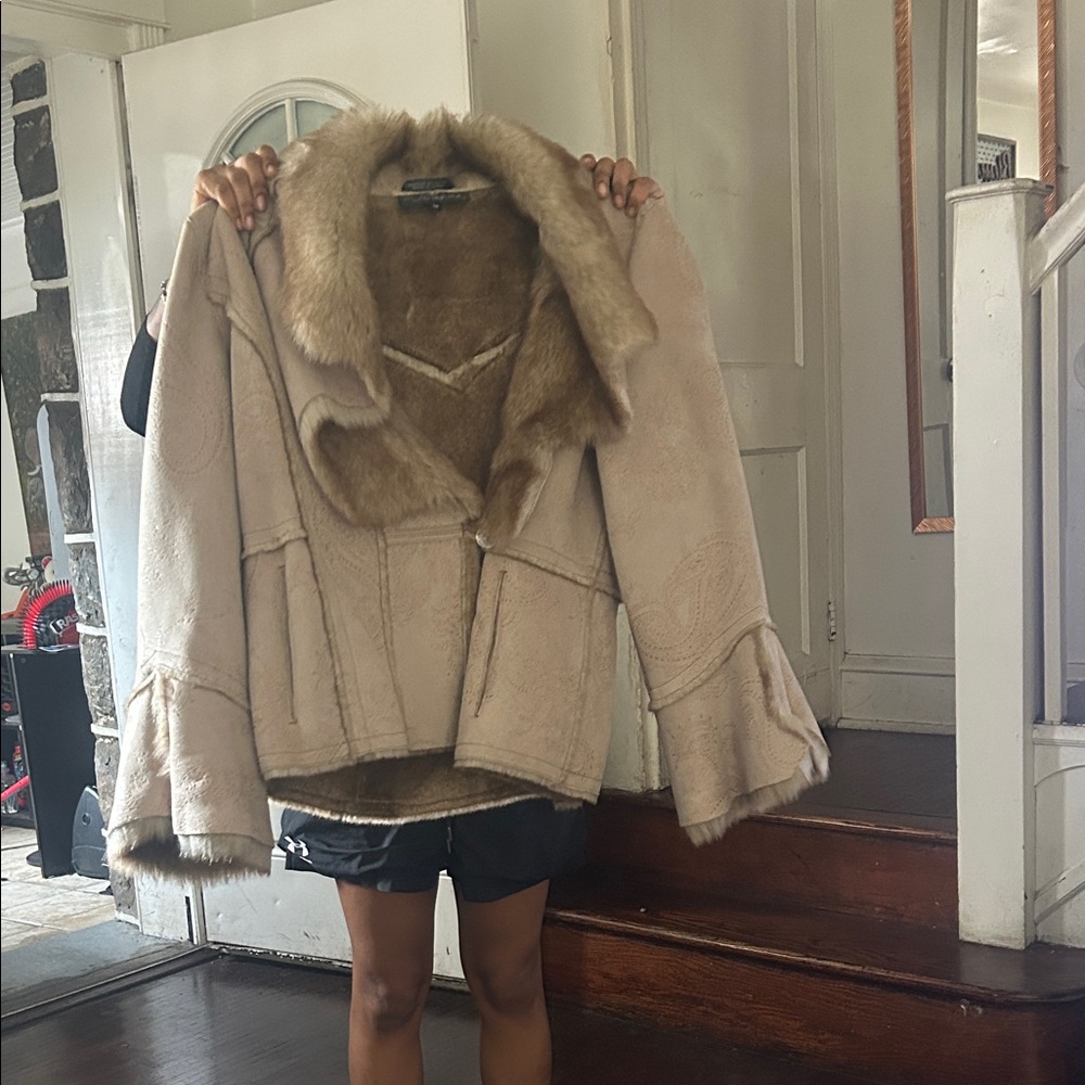 Elegant Beige Faux Fur Teddy Jacket
